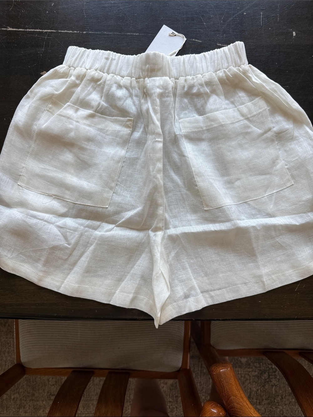 Mikoh Linen Shorts - Picture 2 of 2